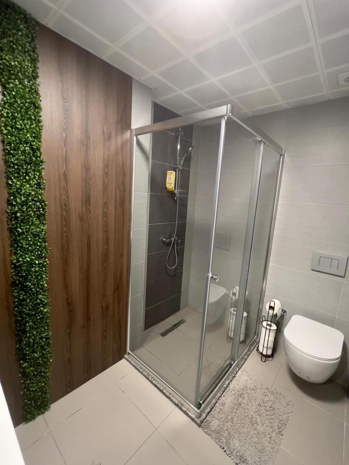 Alfred Sky Smart Apartment 29Th Spa Included Skopie Exterior foto